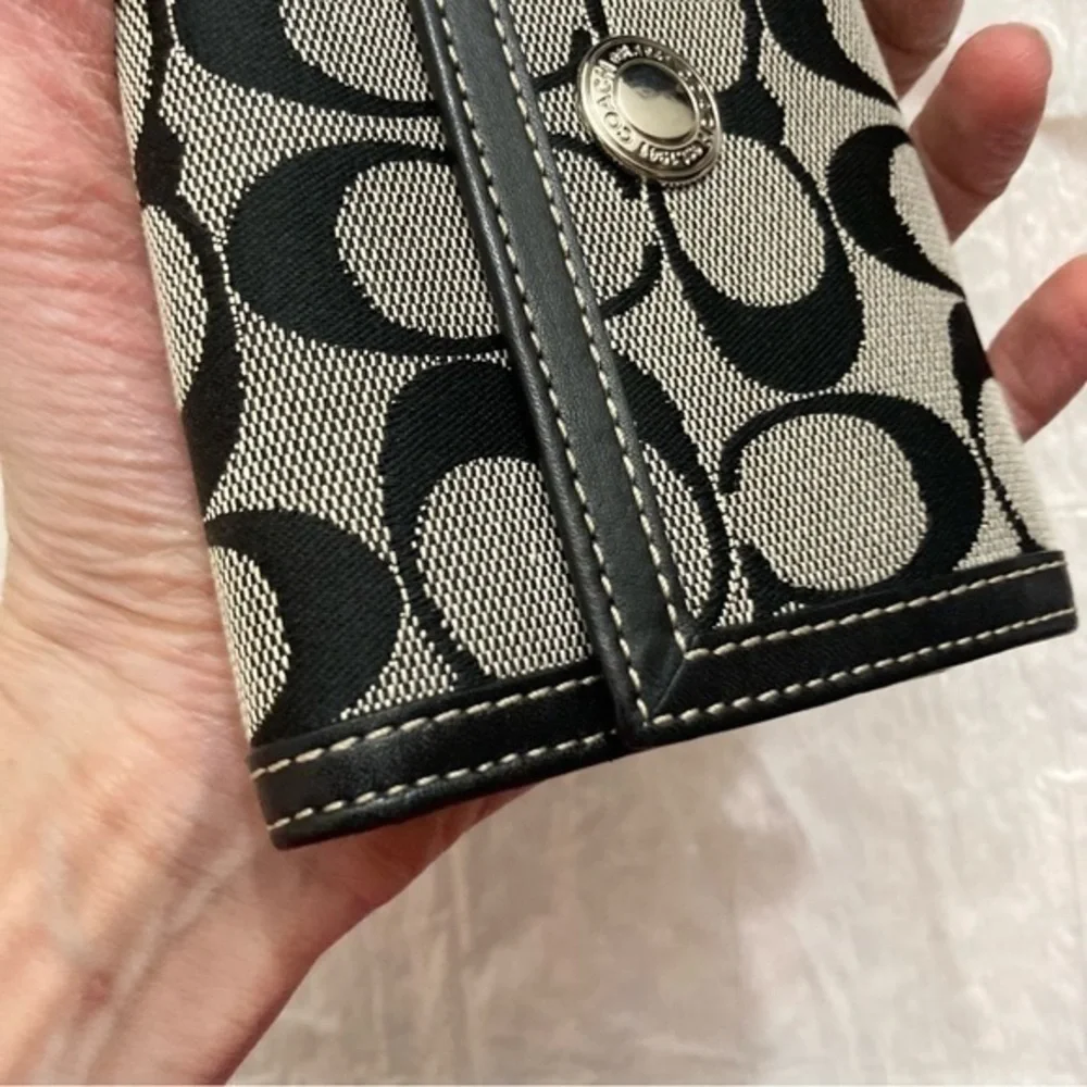 Coach signature wallet gray black